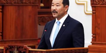 Үл хөдлөх хөрөнгө борлуулахад ногдуулдаг 2 хувийн албан татварыг хүчингүй болгох асуудлыг судална