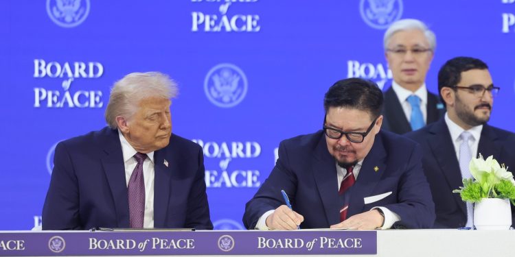 Монгол Улс "Энхийн зөвлөл"-д үүсгэн байгуулагчийн статусаар нэгдлээ