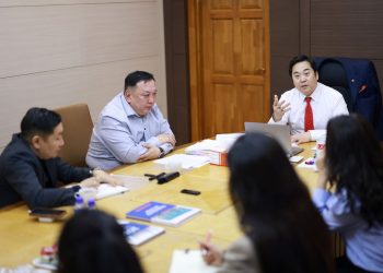 Түргэн тусламжийн машин, багийг 10-аар нэмжээ