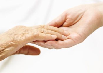 Монгол Улсад 100 болон түүнээс дээш настай нийт 166 өндөр настан байна