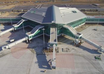 "Чингис хаан" нисэх буудлыг 2 дахин томруулж, 11 гарц нэмнэ