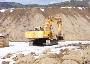 Хууль бусаар алт олборлож байгаа ААН-үүдийн тусгай зөвшөөрлийг цуцална