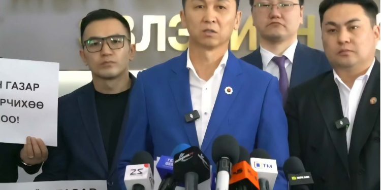 Эрчим хүчний салбарынхан цалин нэмэхгүй бол ажил хаялт зарлахаа мэдэгдлээ