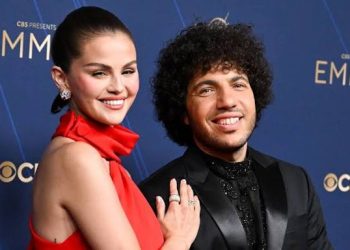 Селена: Би 4 хүүхэдтэй болохыг мөрөөддөг