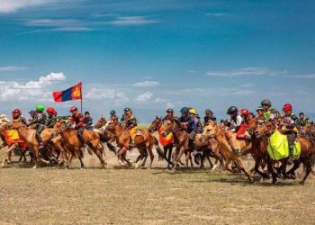 “Дүнжингарав-2026” морины уралдааны түрүүг 20 саяар байлна