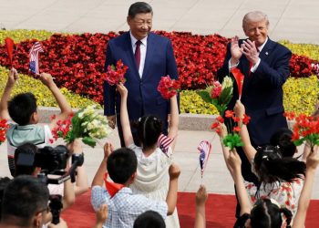 Трамп болон Ши Жиньпин нар Хятадын парламентын ордонд хэлэлцээ хийжээ