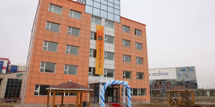 “Нийслэлийн ахмадын амралт сувиллын төв” байгуулах тогтоол батлагдлаа