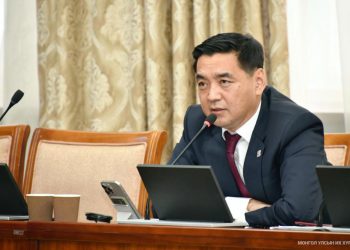 Гэмшиж, эмгэнэж, уучлал гуйж мэддэггүй Ж.Алдаржавхланг огцруулъя