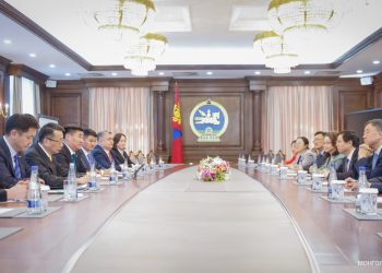 Цинхуа их сургуулийн Удирдах зөвлөлийн дарга, профессор Чиө Ёонг тэргүүтэй төлөөлөгчдийг хүлээн авч уулзлаа