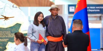 “Ерөнхийлөгчийн илгээлт-2100” тэтгэлэгт хөтөлбөрийн 300 оюутан гадаад улсыг зорилоо