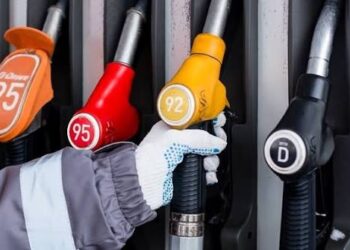 АИ92 бензин литр тутамдаа 200 төгрөгөөр нэмэгдлээ