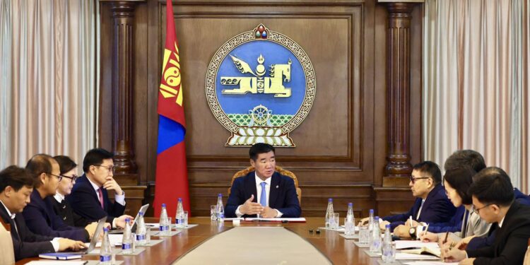 “Төрөөс мөнгөний бодлогын талаар 2027 онд баримтлах үндсэн чиглэл”-ийн асуудлаар санал солилцлоо